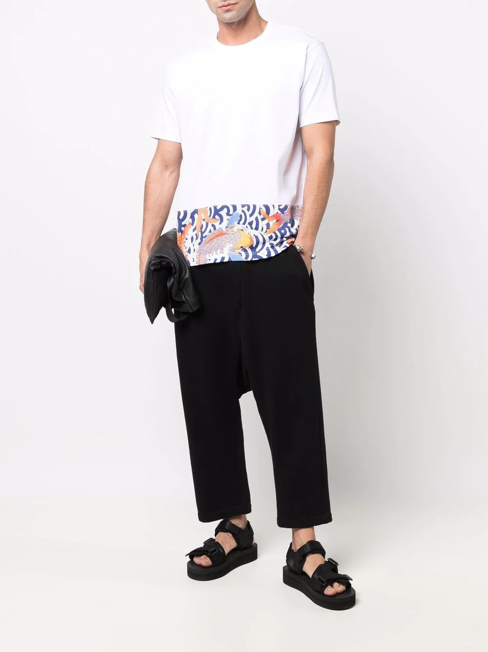 graphic-print hem T-shirt - 2