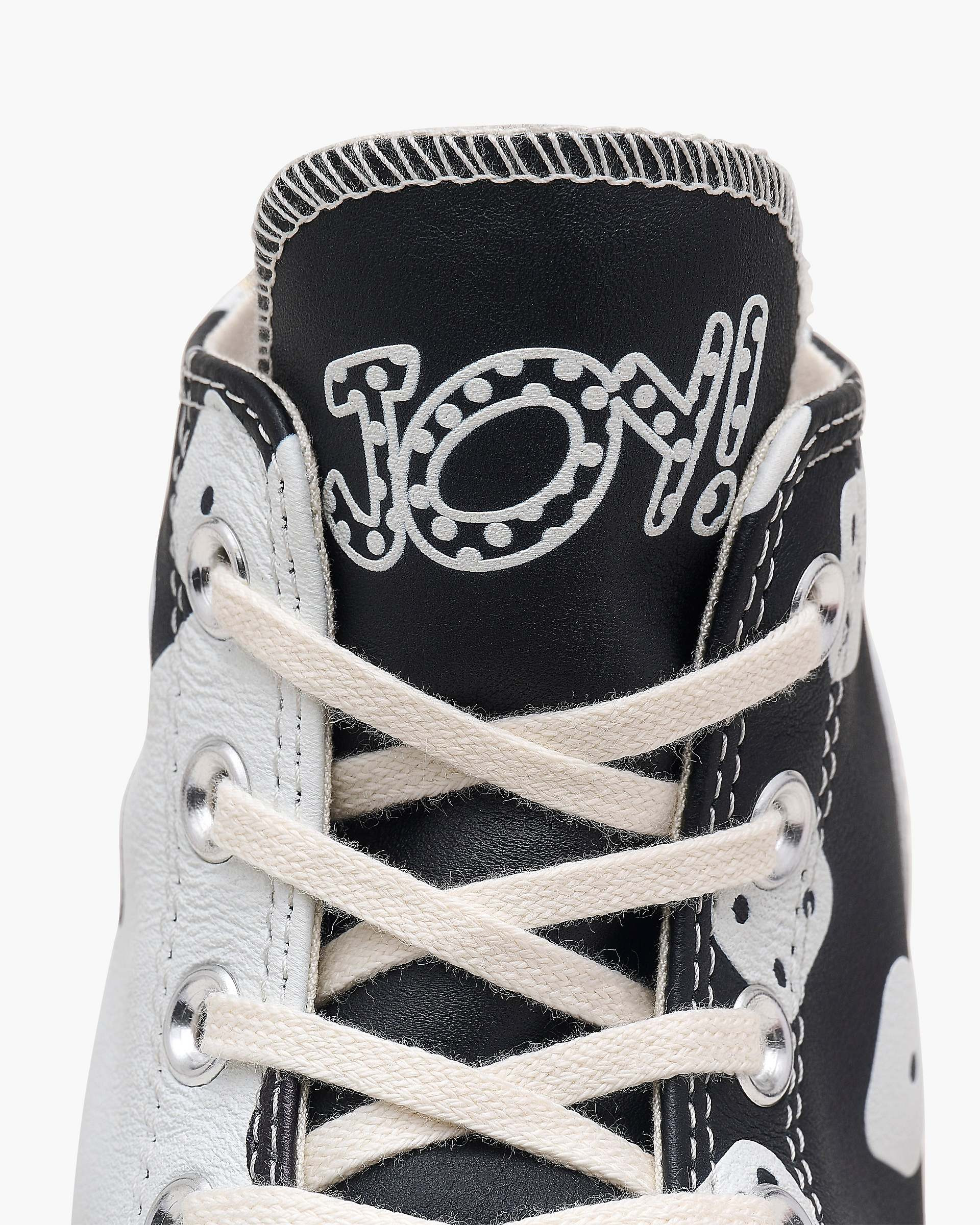 CONVERSE X MARC JACOBS X DERRICK ADAMS CHUCK 70 - 10