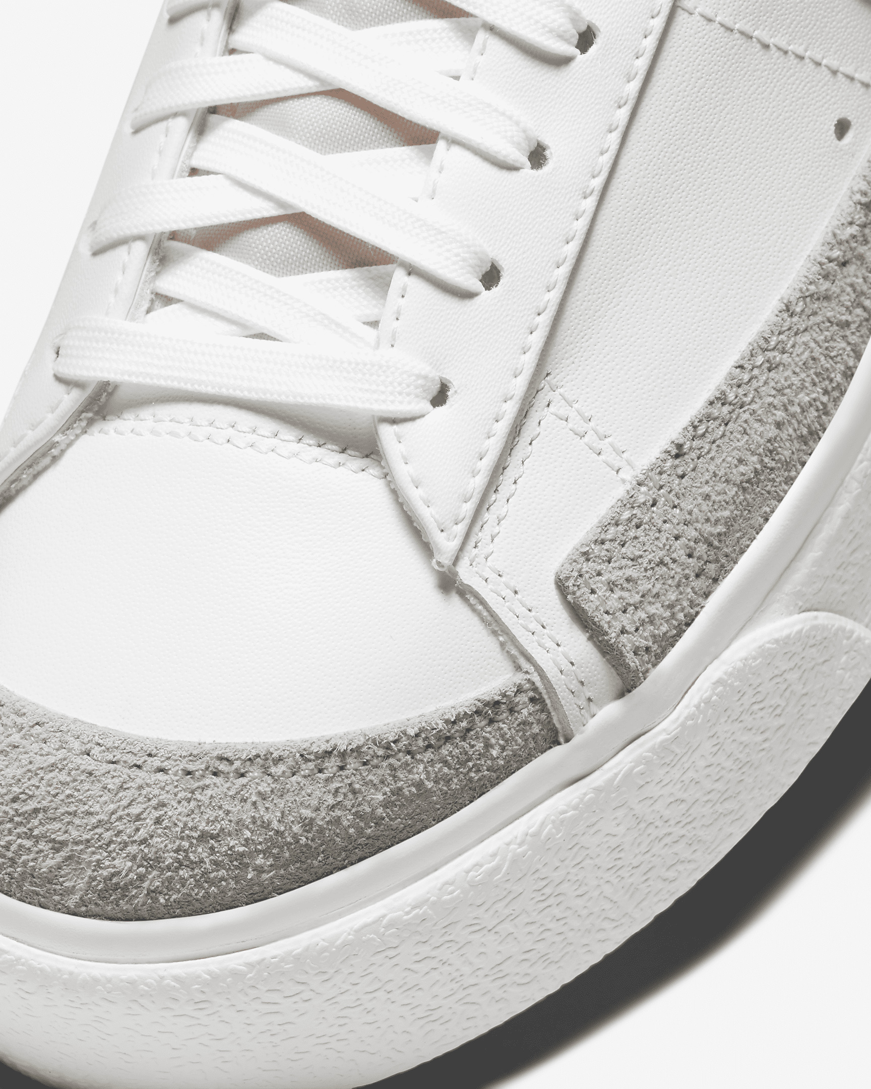 Nike Blazer Low Platform Women's Shoes - 8