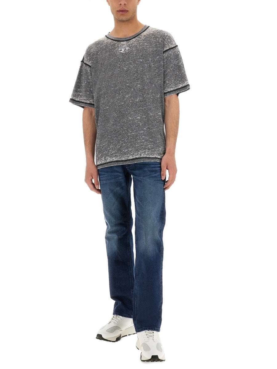 Diesel Men "1985 Larkee" Jeans - 2