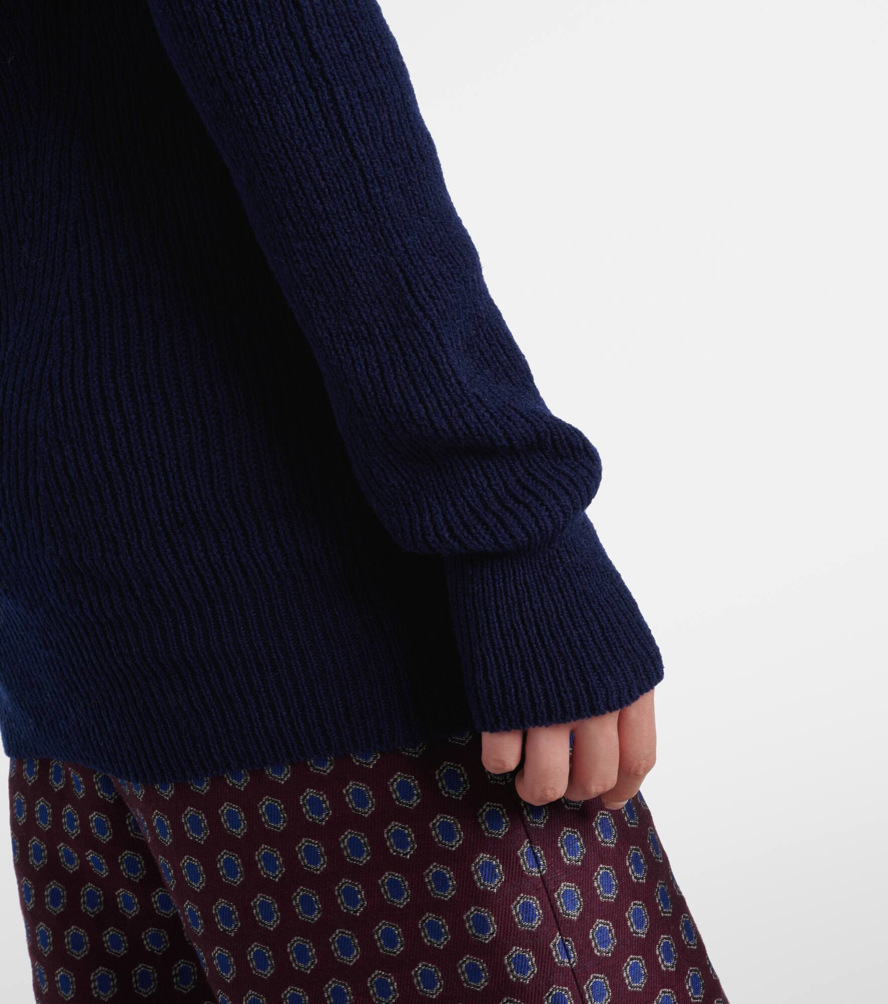 Ribbed-knit wool turtleneck sweater - 5