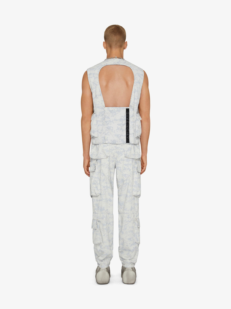 SLEEVELESS CARGO JACKET 4