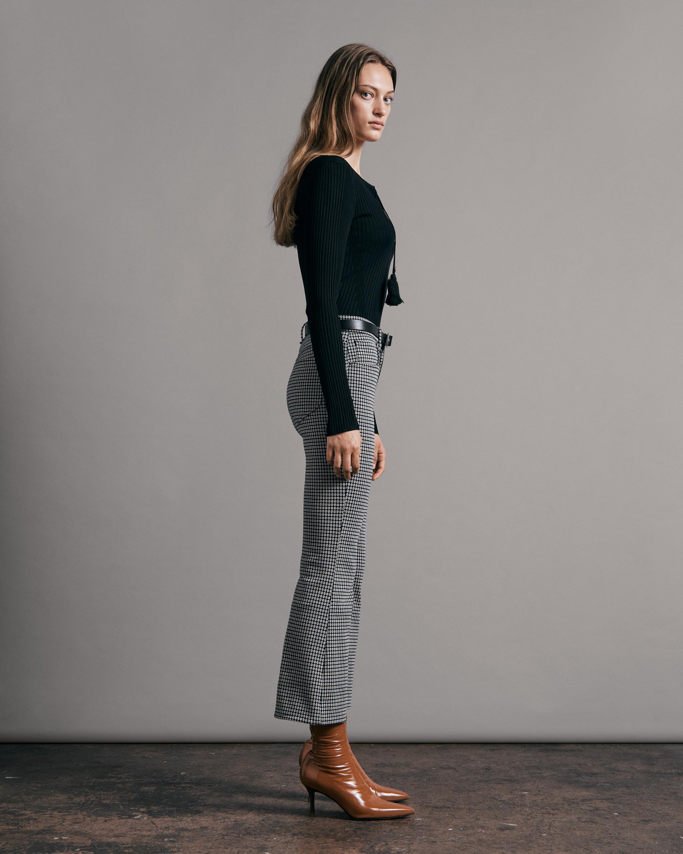 Casey Knit Jacquard Flare - 4