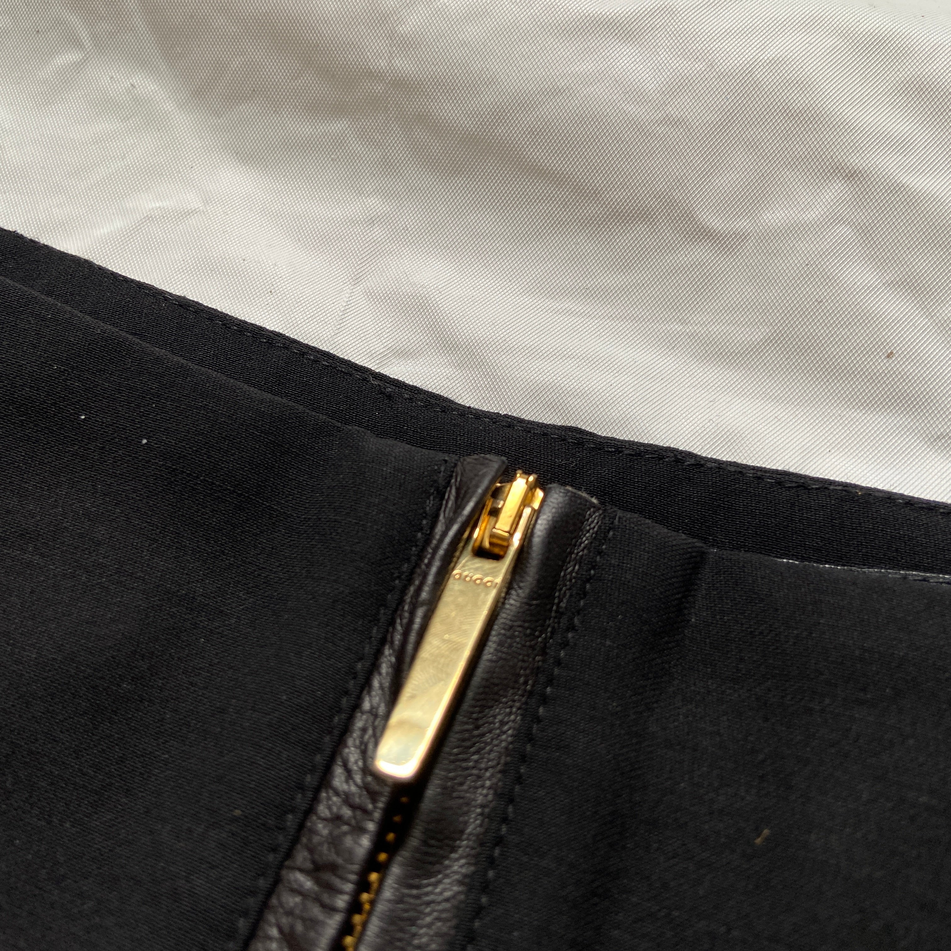 Gucci Fall 2000 Tom Ford black leather wool skirt - 7