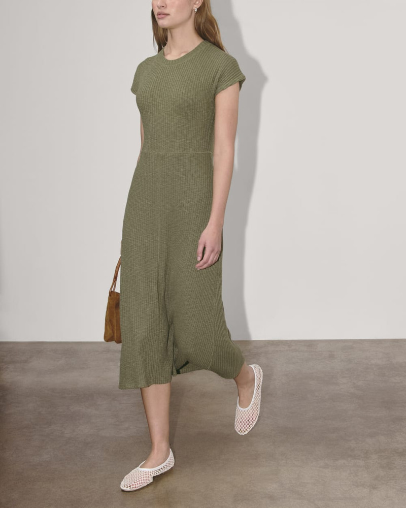 THE RIB-KNIT CAP-SLEEVE MIDI DRESS 4