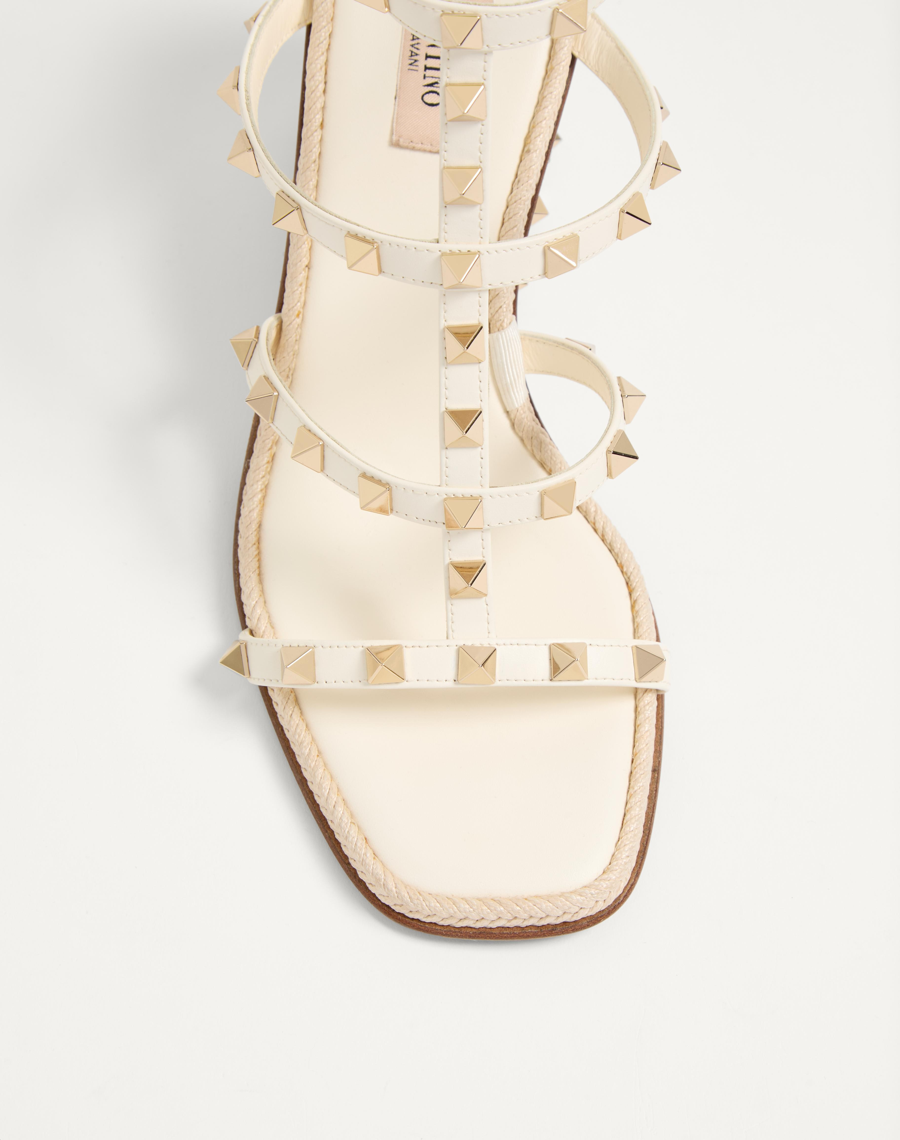 ROCKSTUD WEDGE SANDAL IN CALFSKIN WITH CORNELY EMBROIDERY 80MM - 6