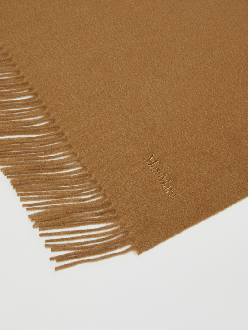 Max Mara BACI Cashmere logo stole outlook