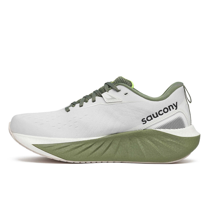 Saucony Triumph 22 outlook
