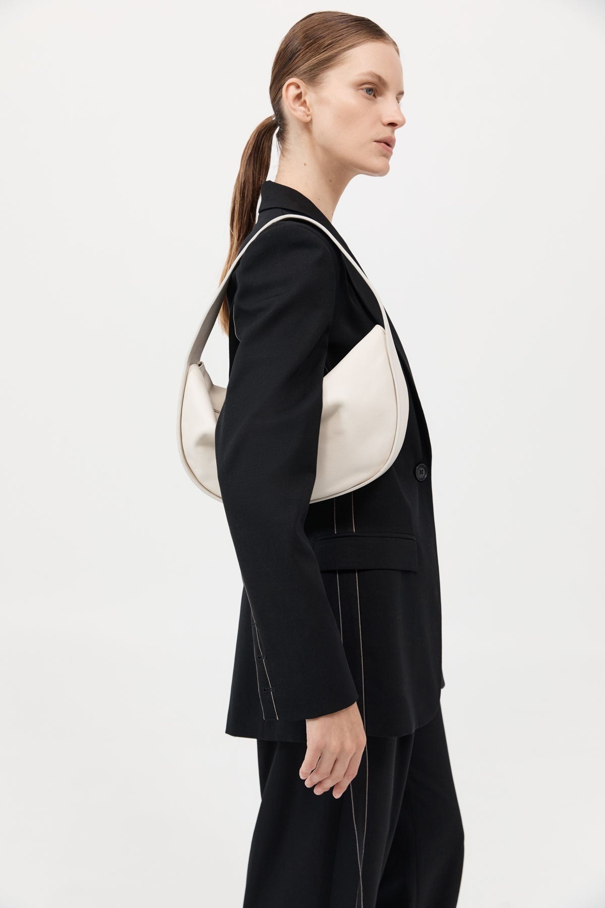 Soft Arc Bag - Tofu - 3