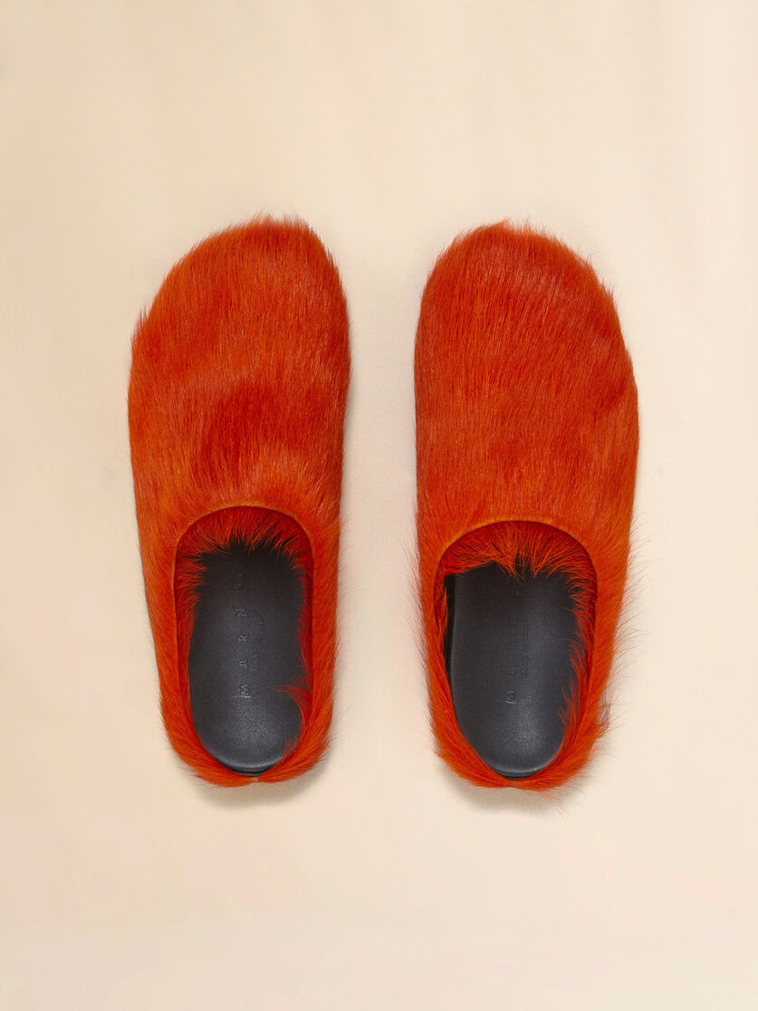 ORANGE LONG HAIR CALFSKIN FUSSBETT SABOT - 4
