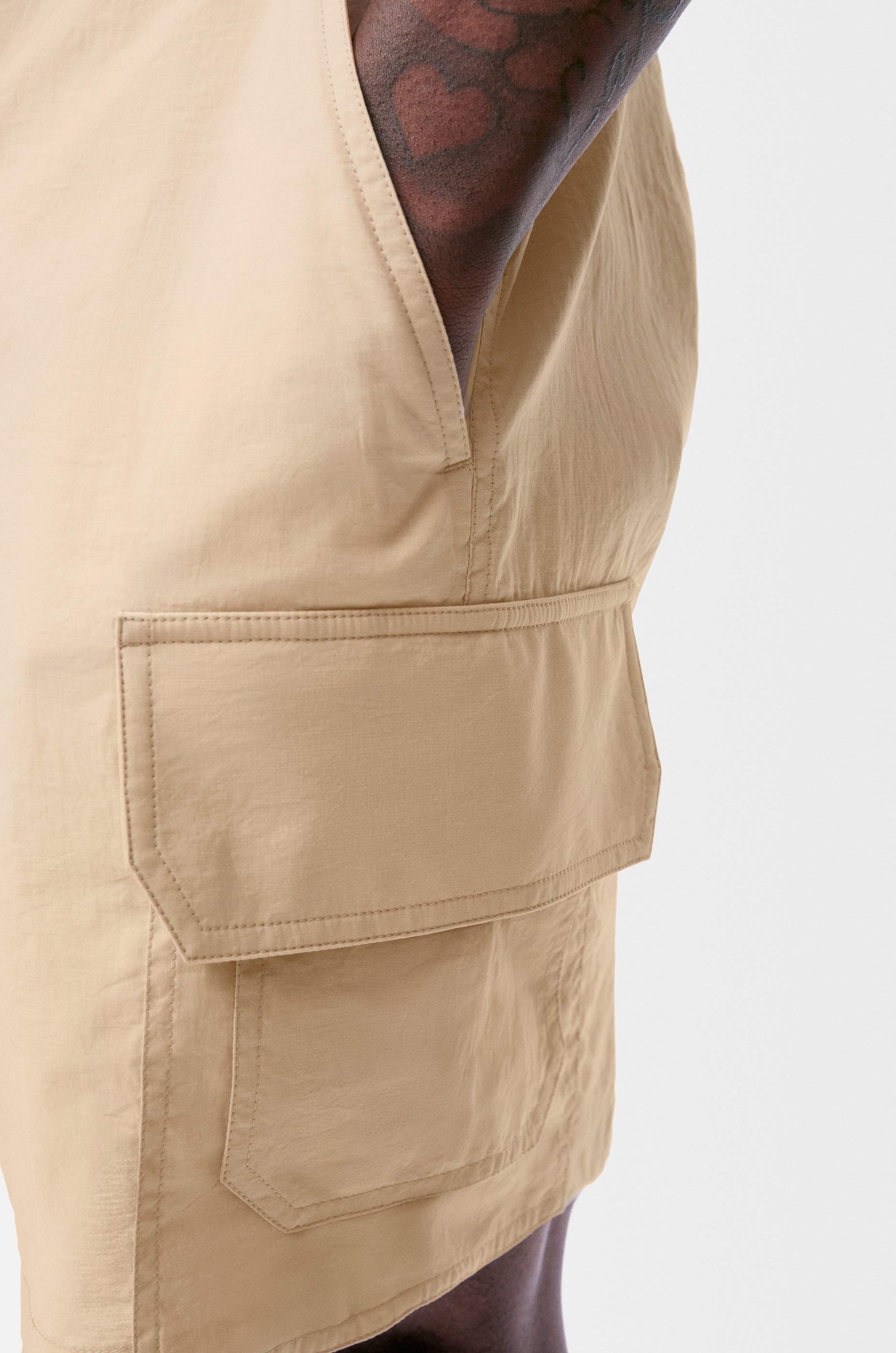 Cargo shorts in cotton blend - 5