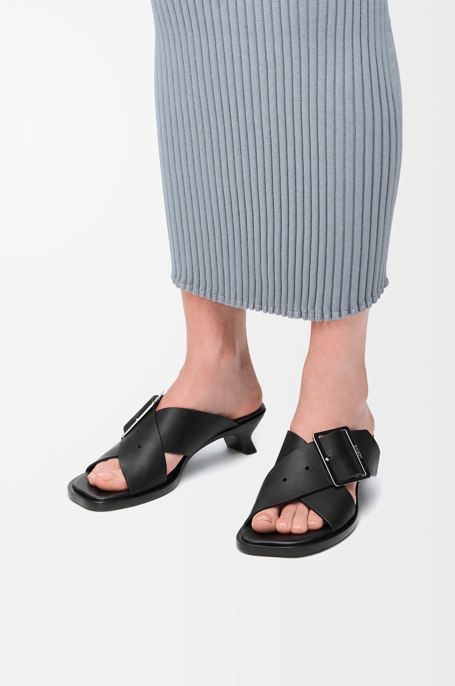 Petal Belt sandal in vegetable-tanned calfskin - 2