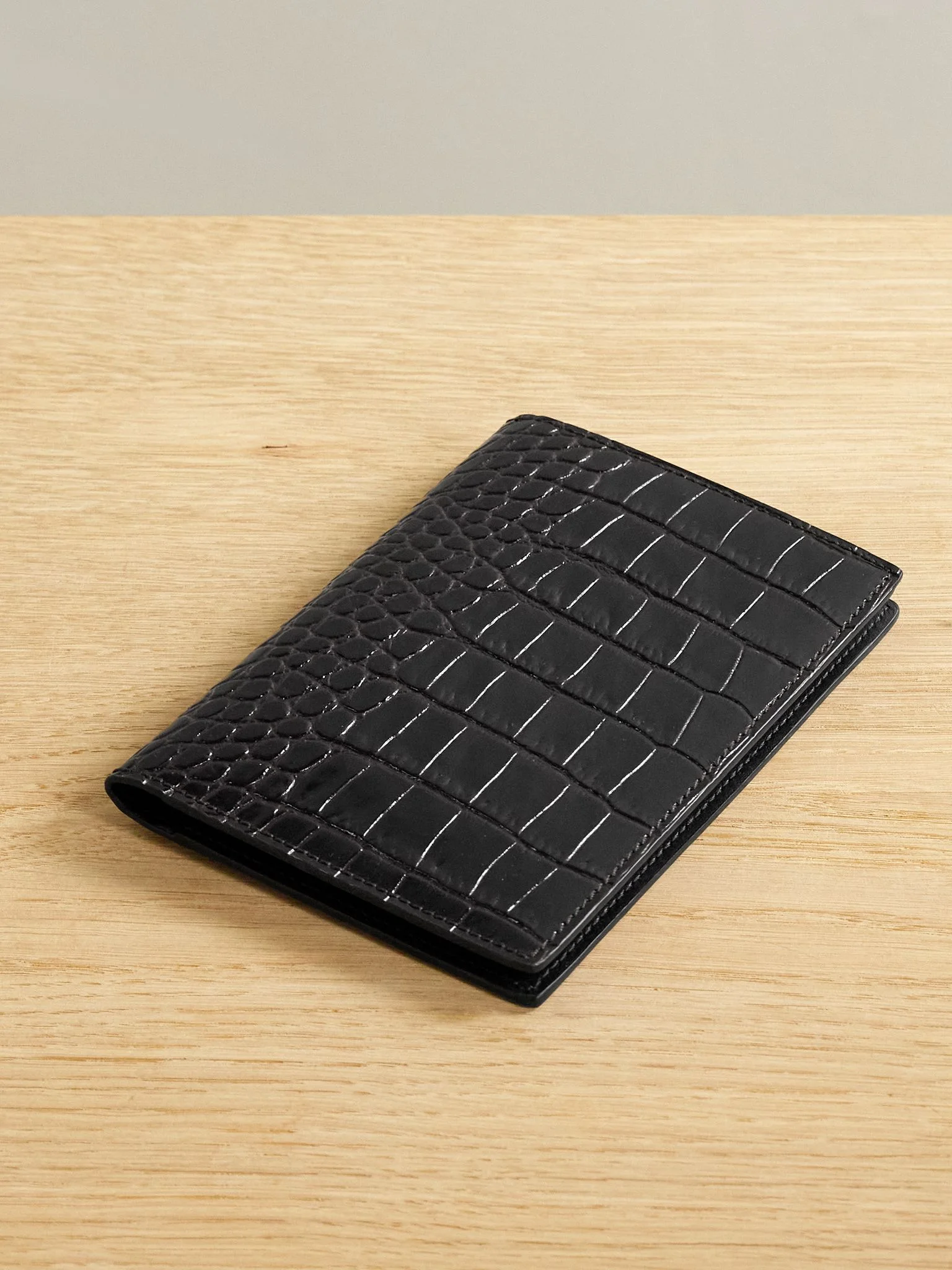 Mara croc-effect leather passport holder Brown - 1
