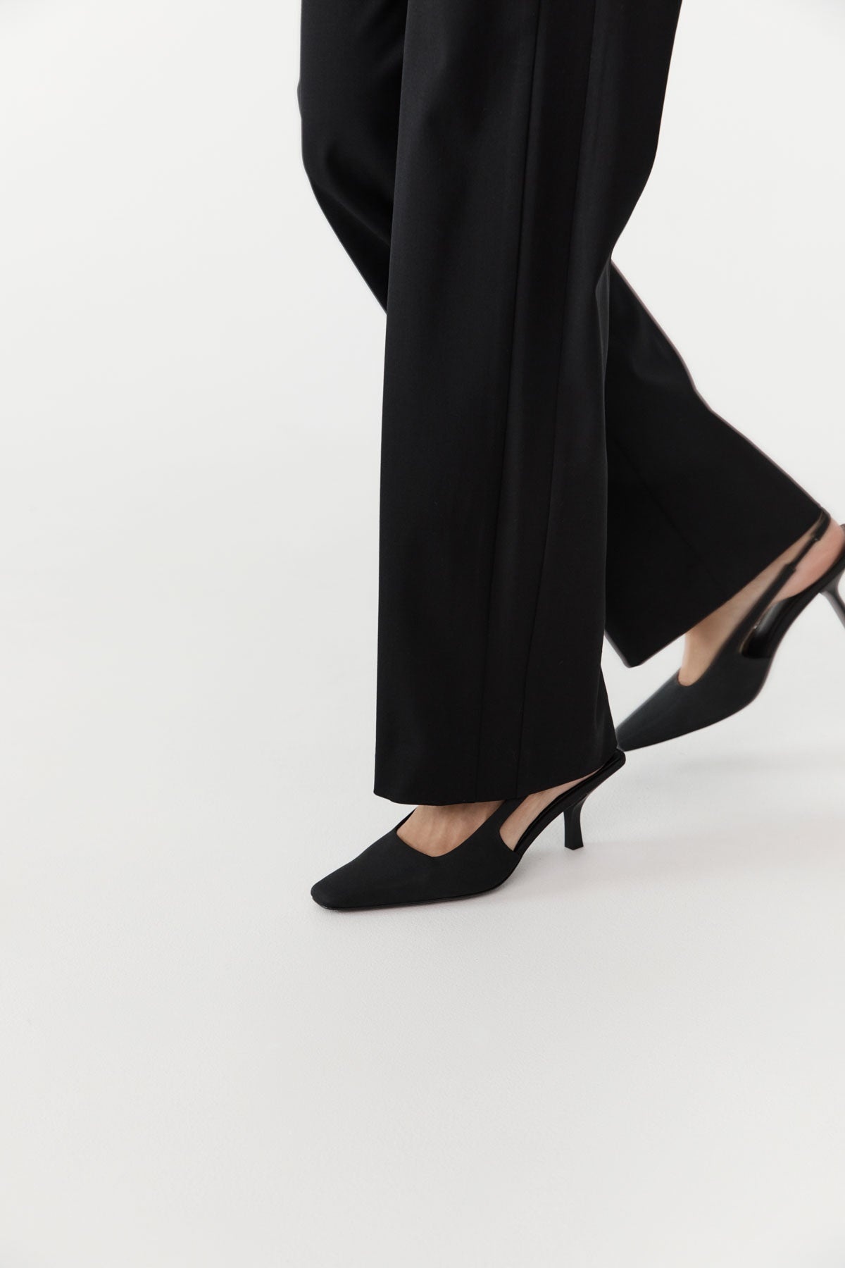 PRE-ORDER: Paris Sling Back Kitten Heel - Black - 2