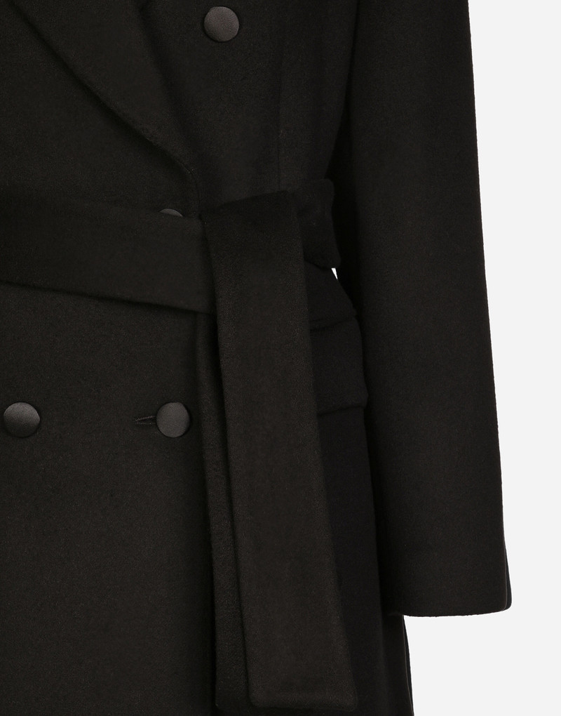 Double-breasted cashmere baize coat with belt 5