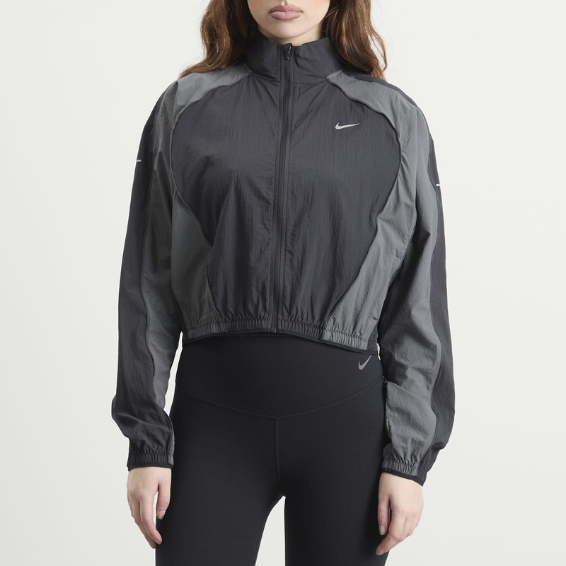 Nike Swift UV Repel Running Jacket 2