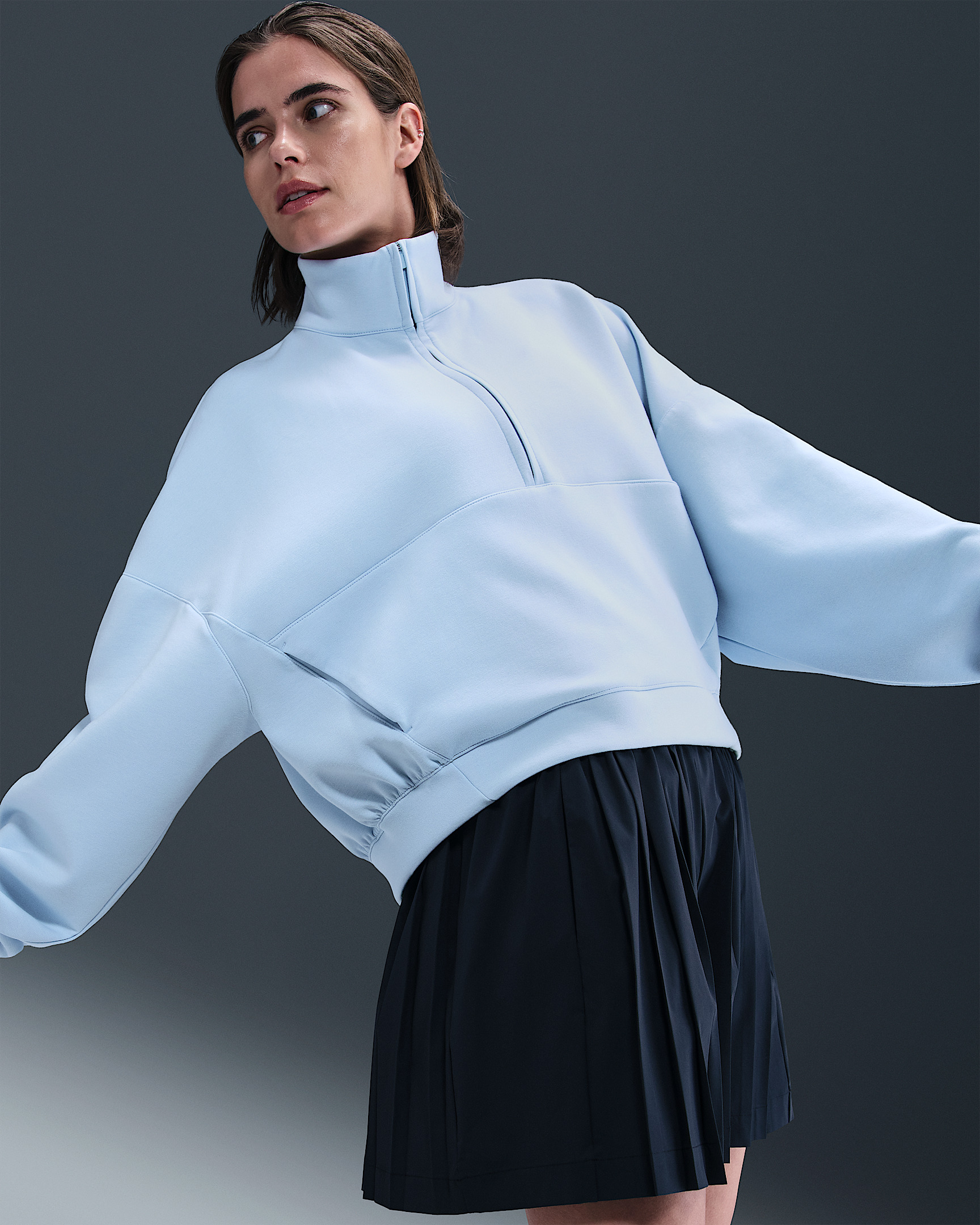 Nike 24.7 ImpossiblySoft Women's Dri-FIT Oversized 1/2-Zip Top - 3