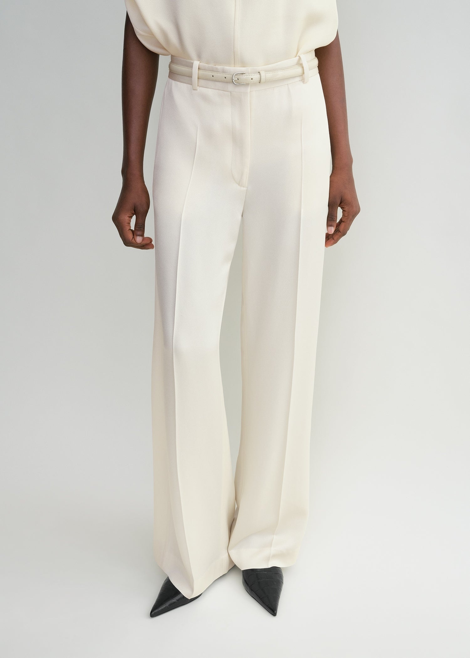 Cuff-slit trousers macadamia - 6