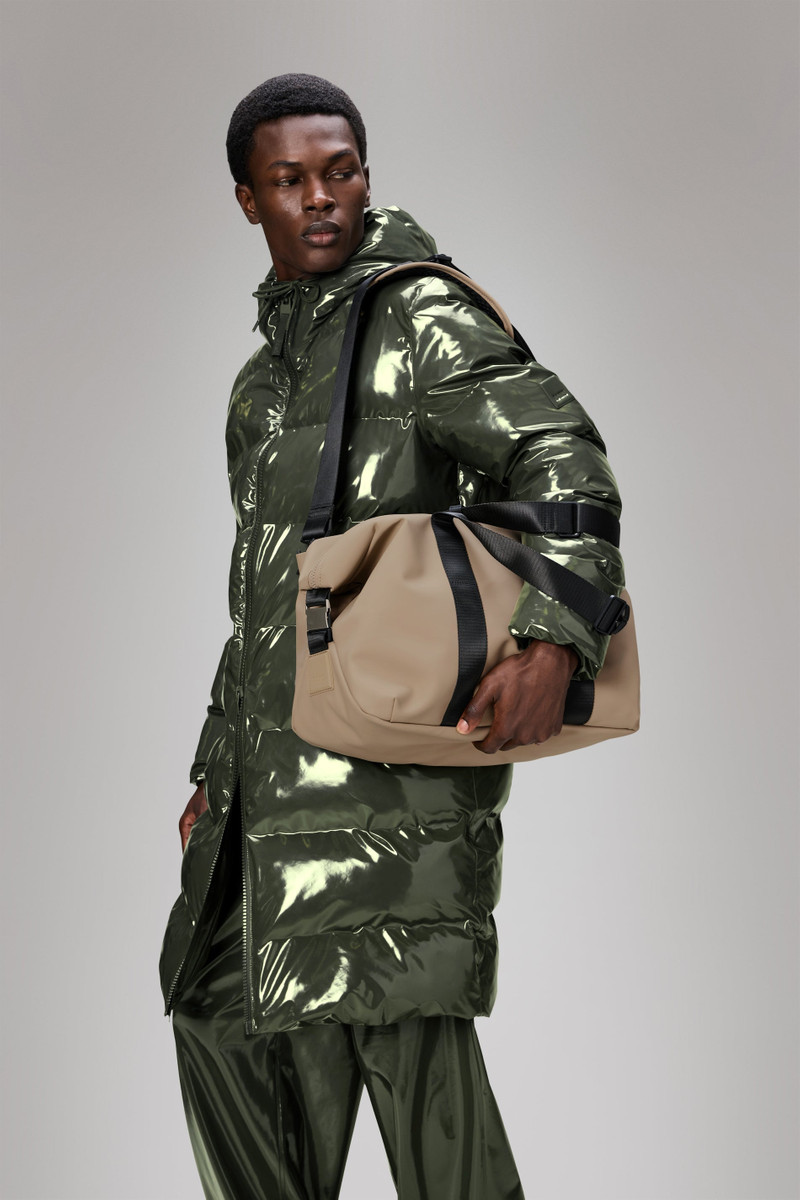 RAINS Valera Weekend Bag Small outlook