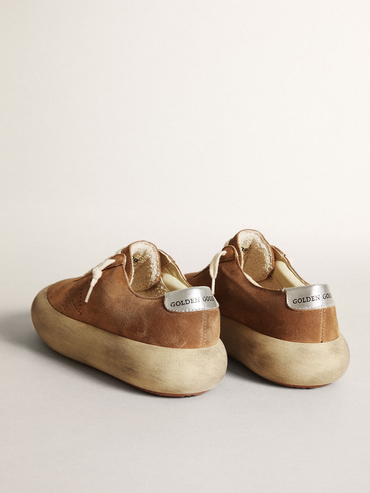 Women's Space-Star shoes in tobacco-colored suede with perforated star and silver metallic leather h - 5