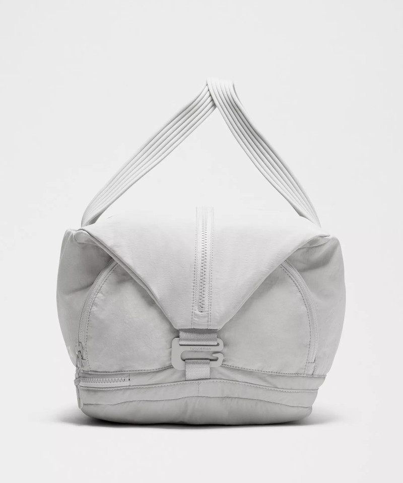 3-in-1 Gym Duffle Bag 30L 4