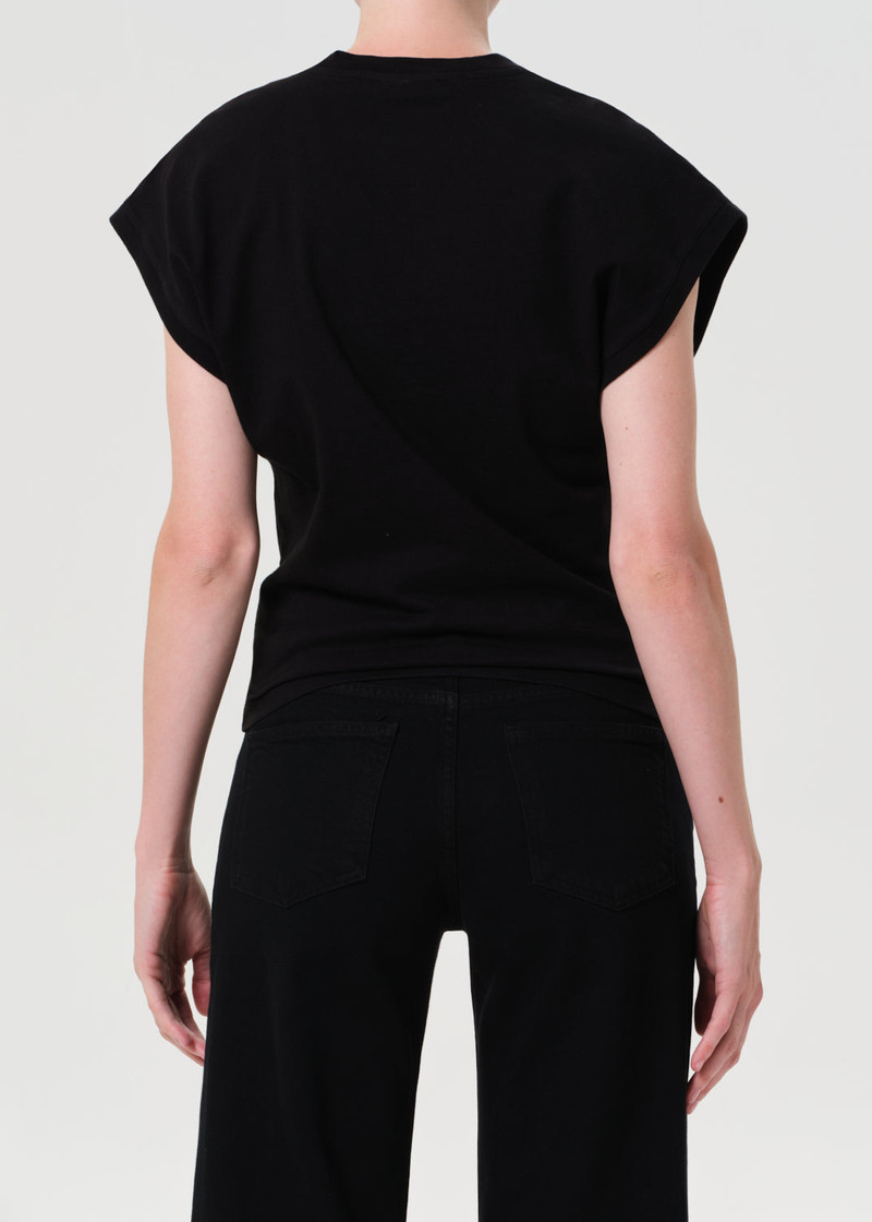 AGOLDE MEG TEE IN BLACK outlook