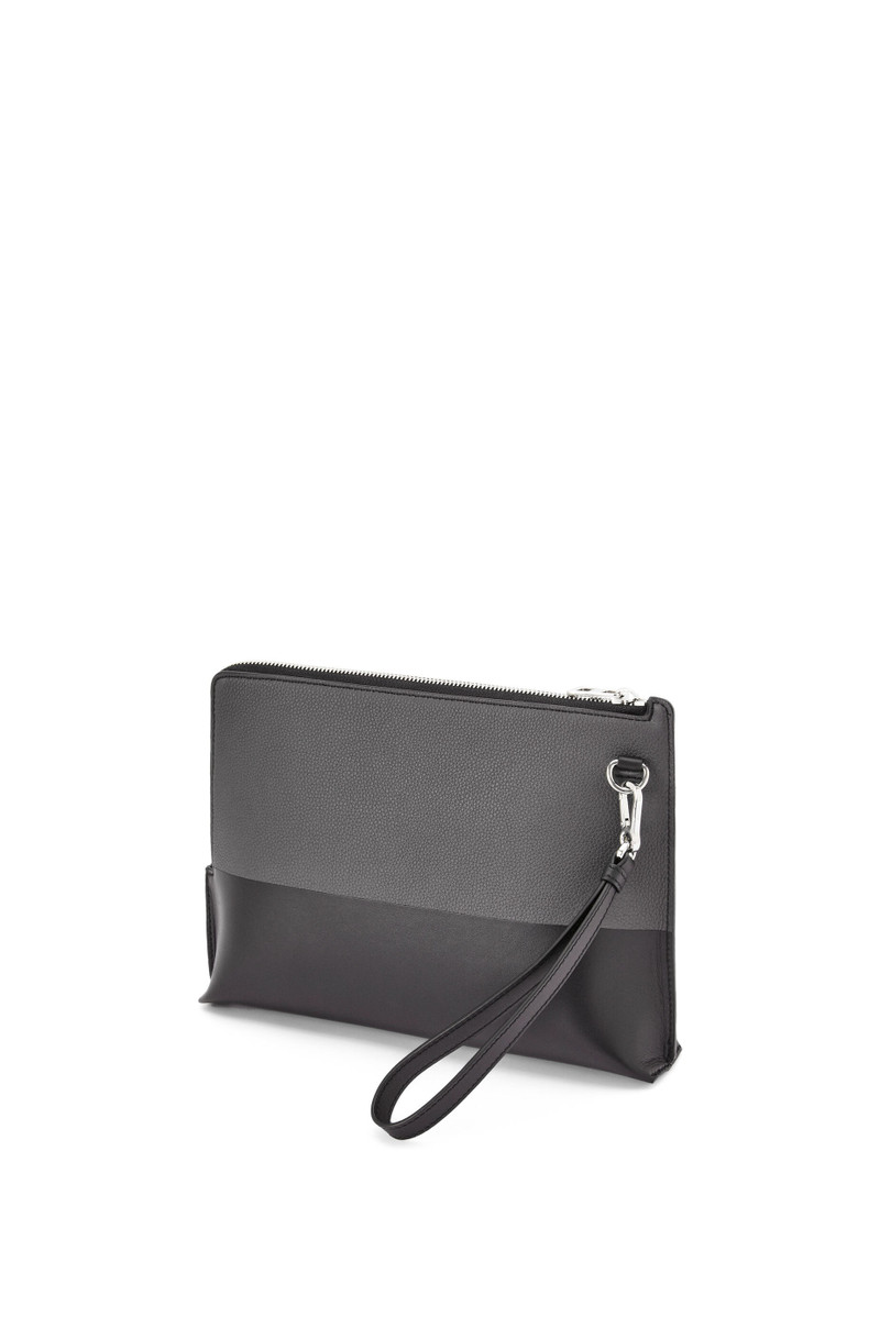 Loewe Signature L Zip Pouch in calfskin outlook