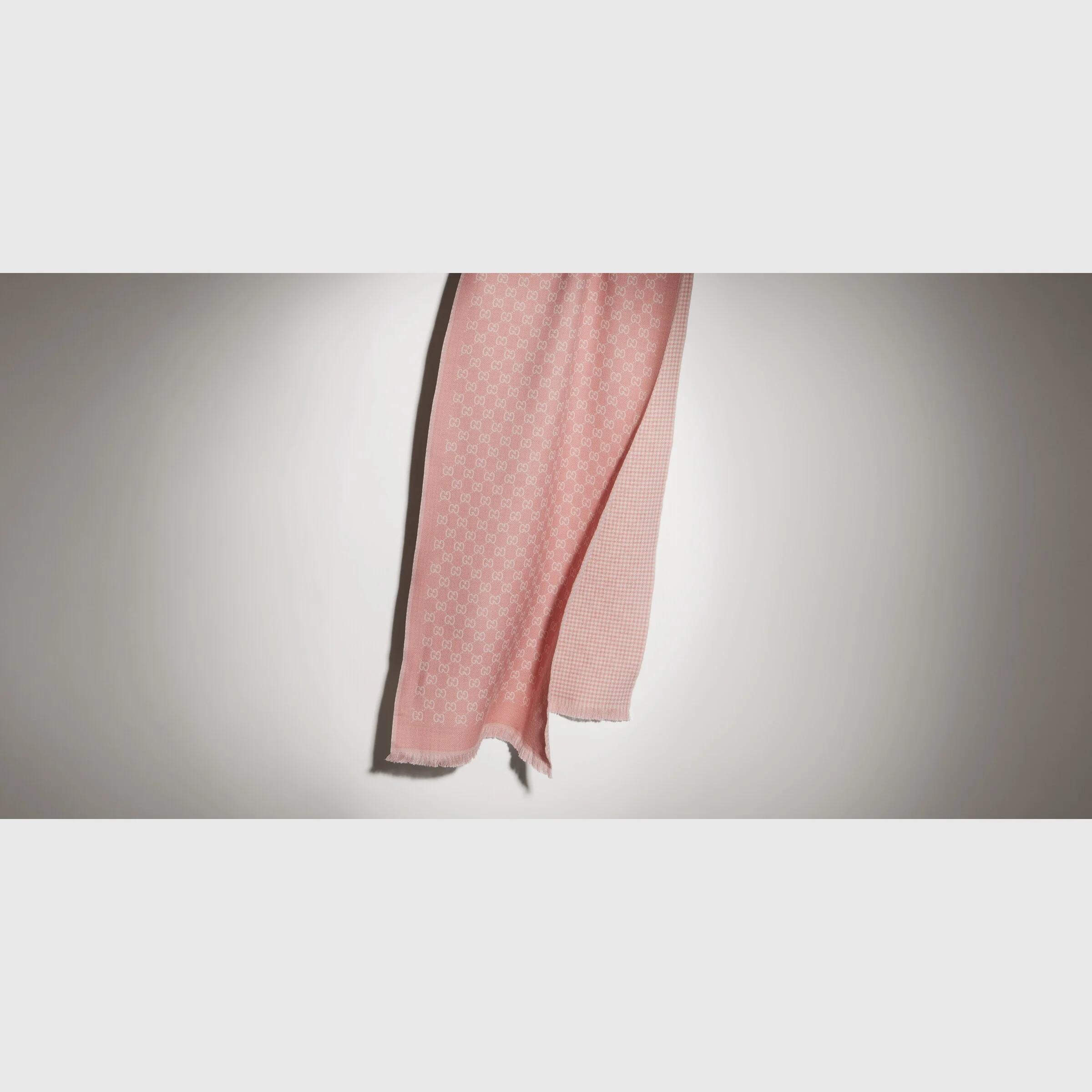 Reversible wool scarf - 1