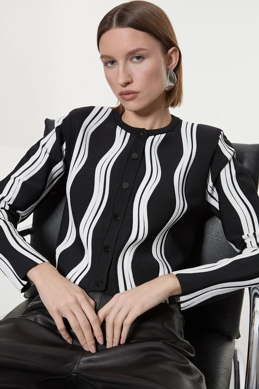 Contrast Wave Knit Jacket With Fringing - 1