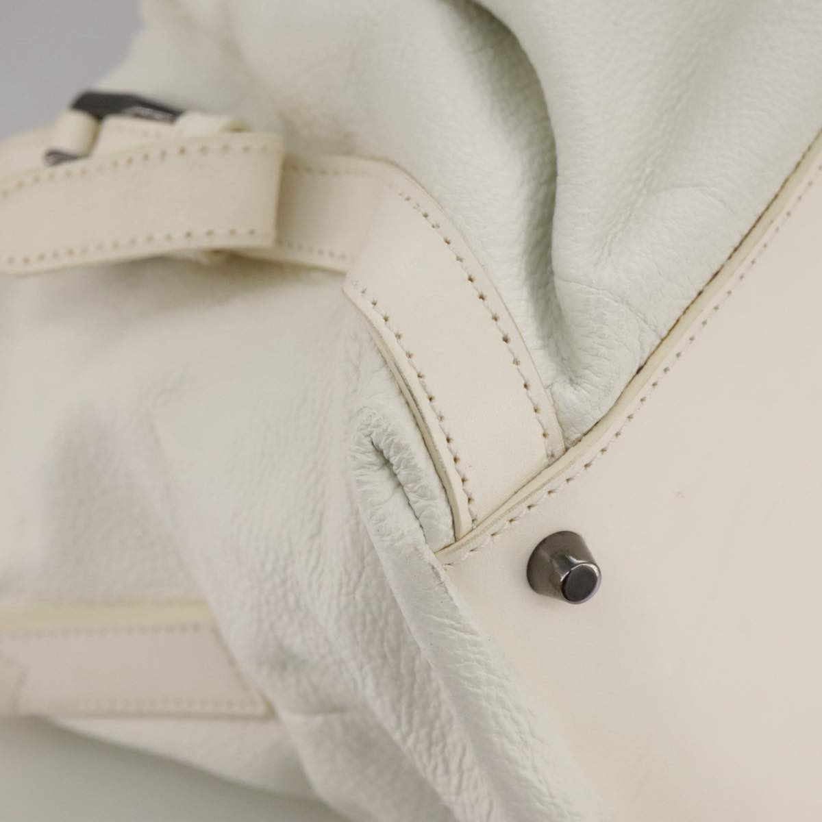 Burberry Tote Bag Leather White - 16