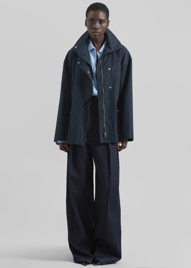 Norris Short Trench - Navy 3