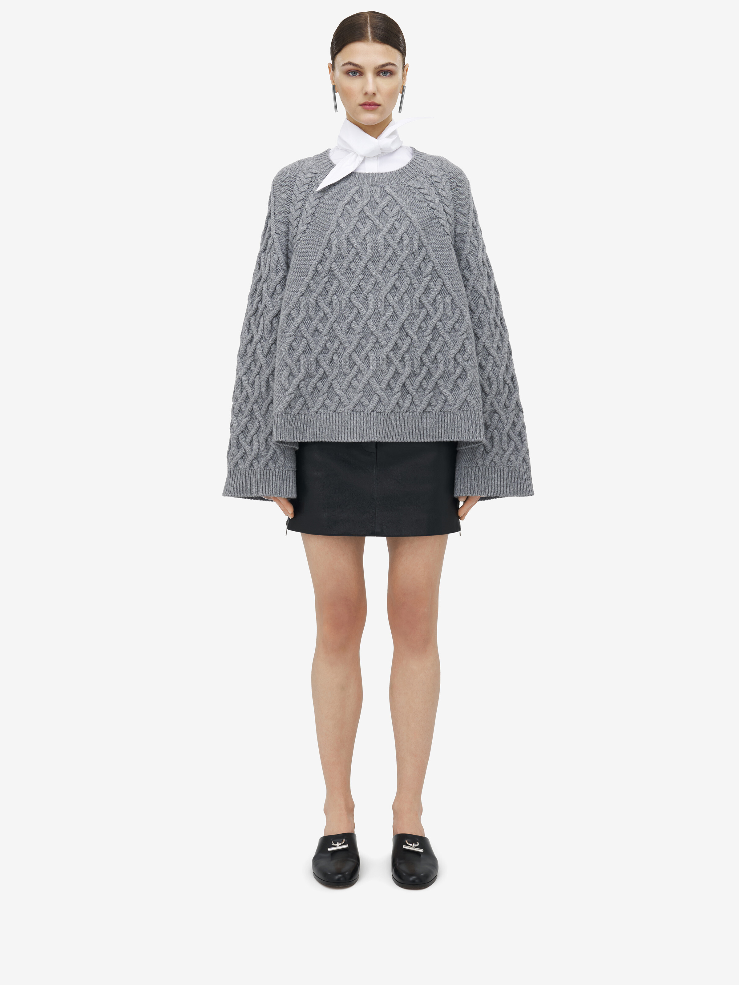 Cable Crew Neck Jumper - 3