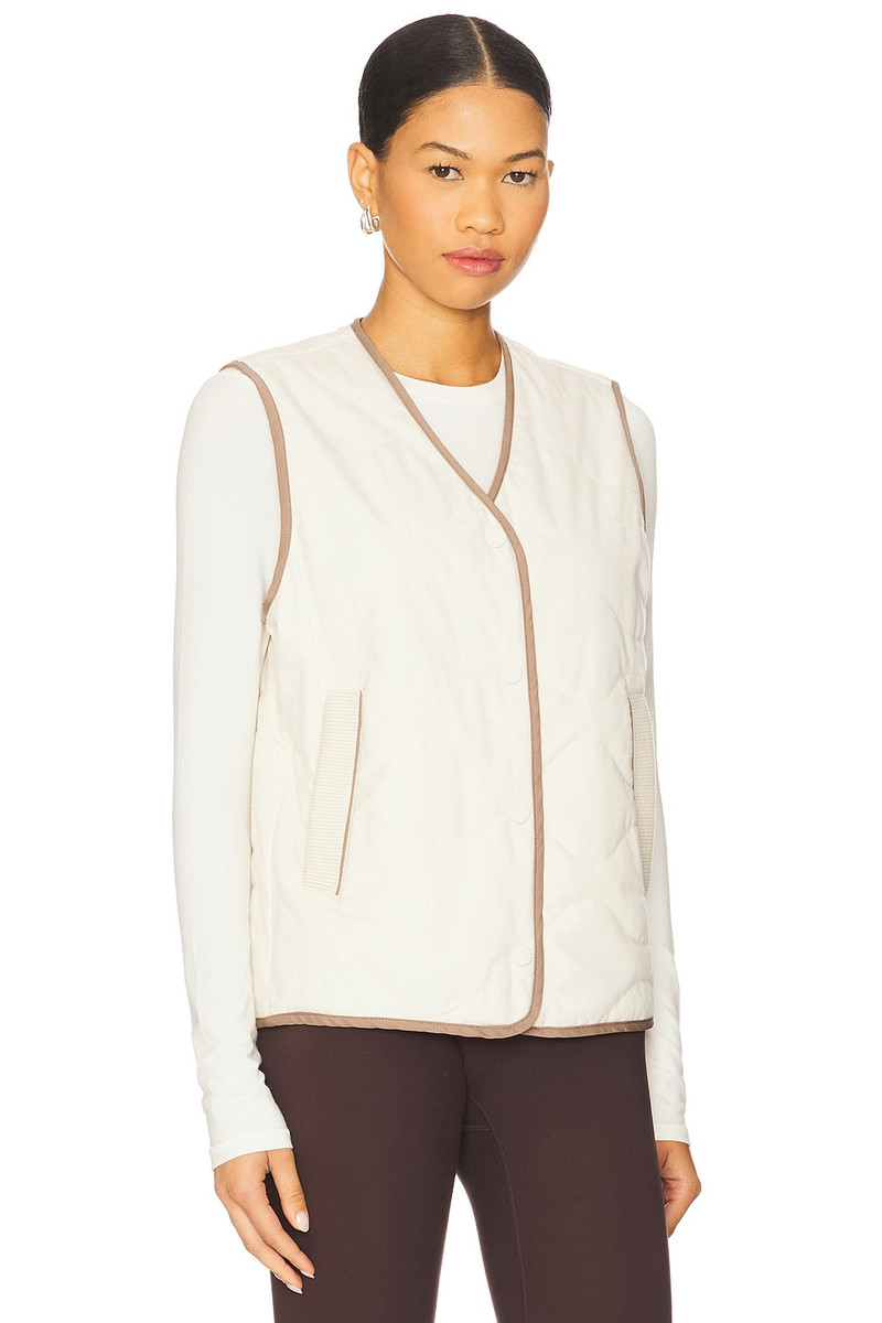 VARLEY Lori Reversible Gilet outlook