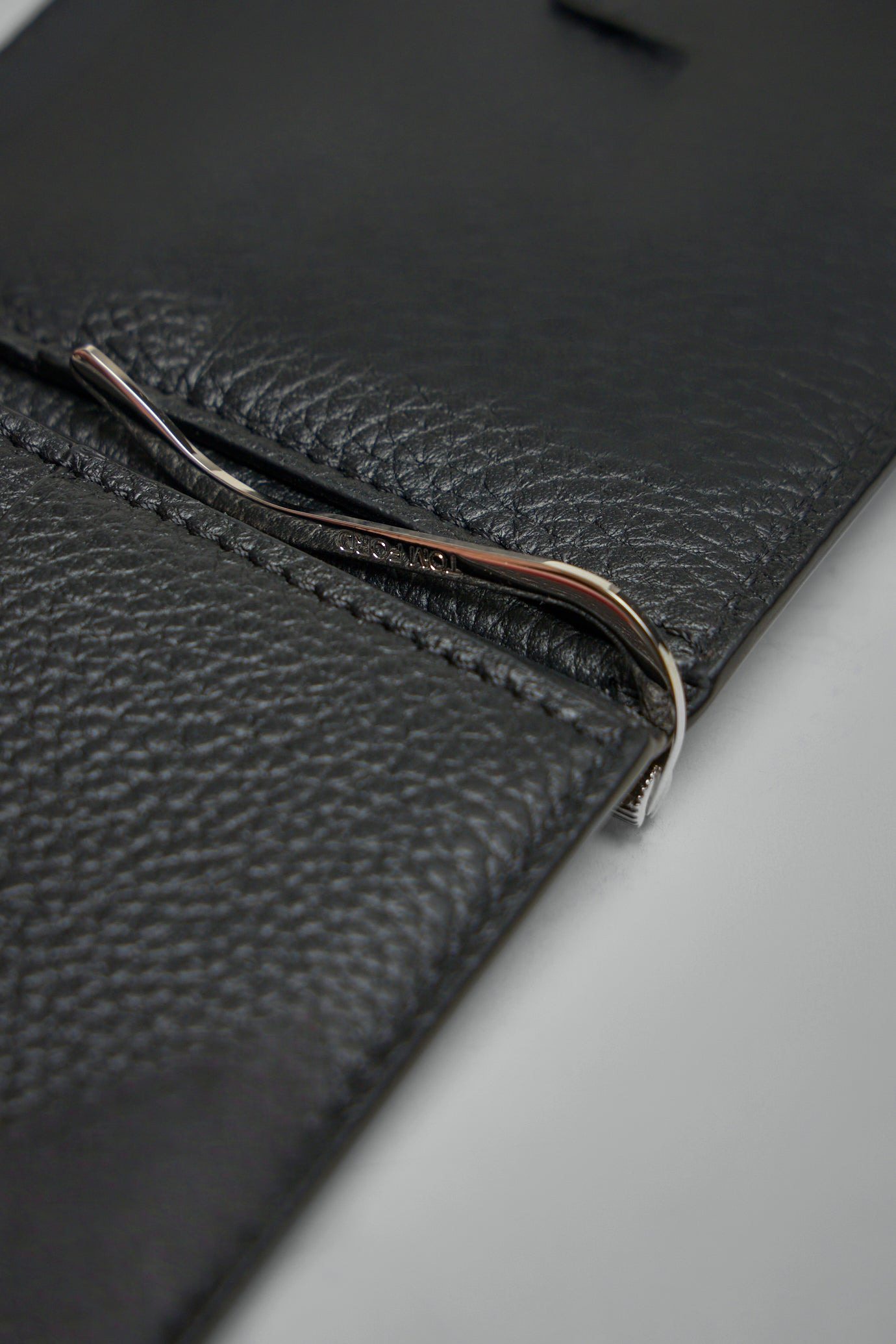 Soft Grain Leather T Line Money Clip Wallet - 2