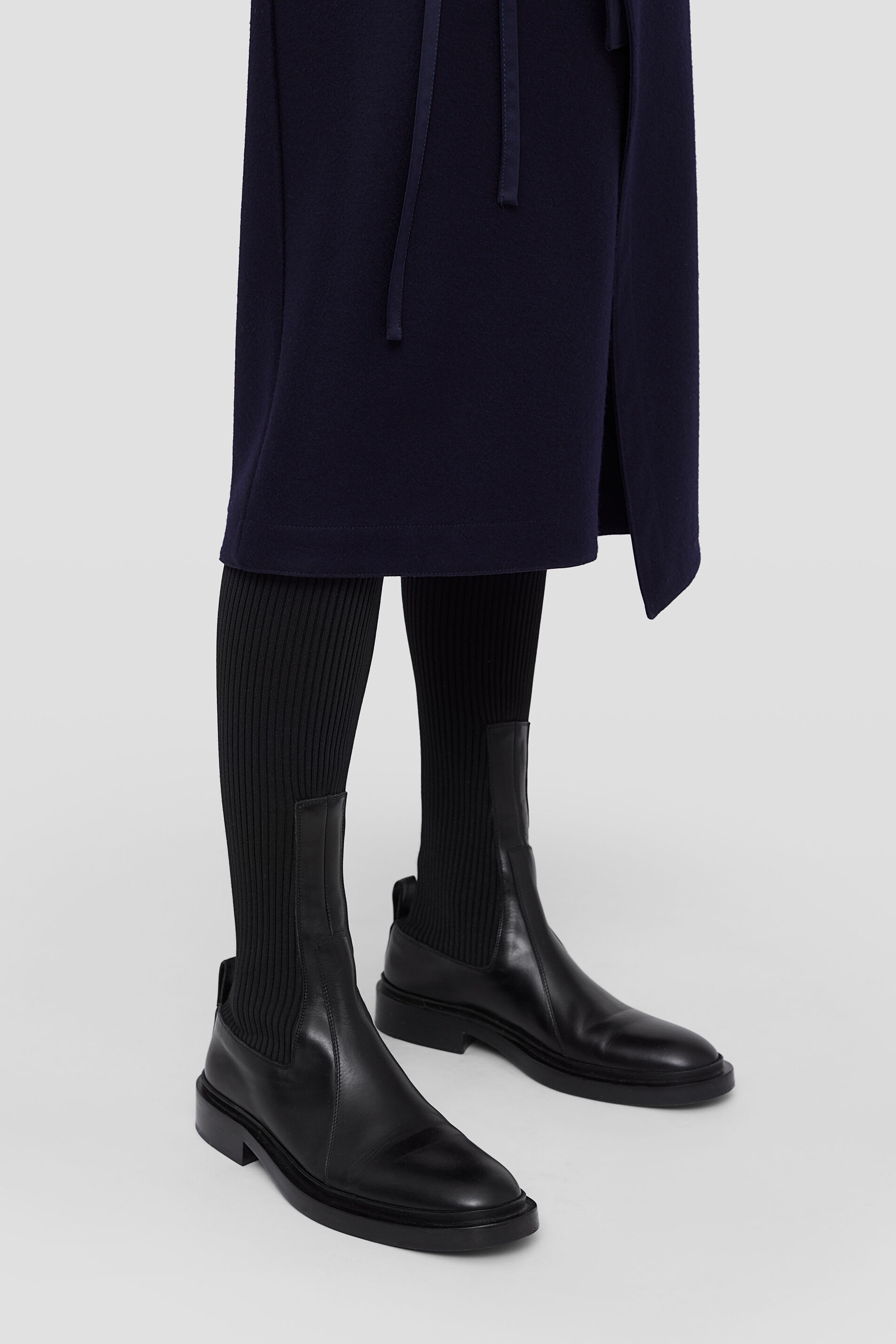 Knee Chelsea Boots - 6