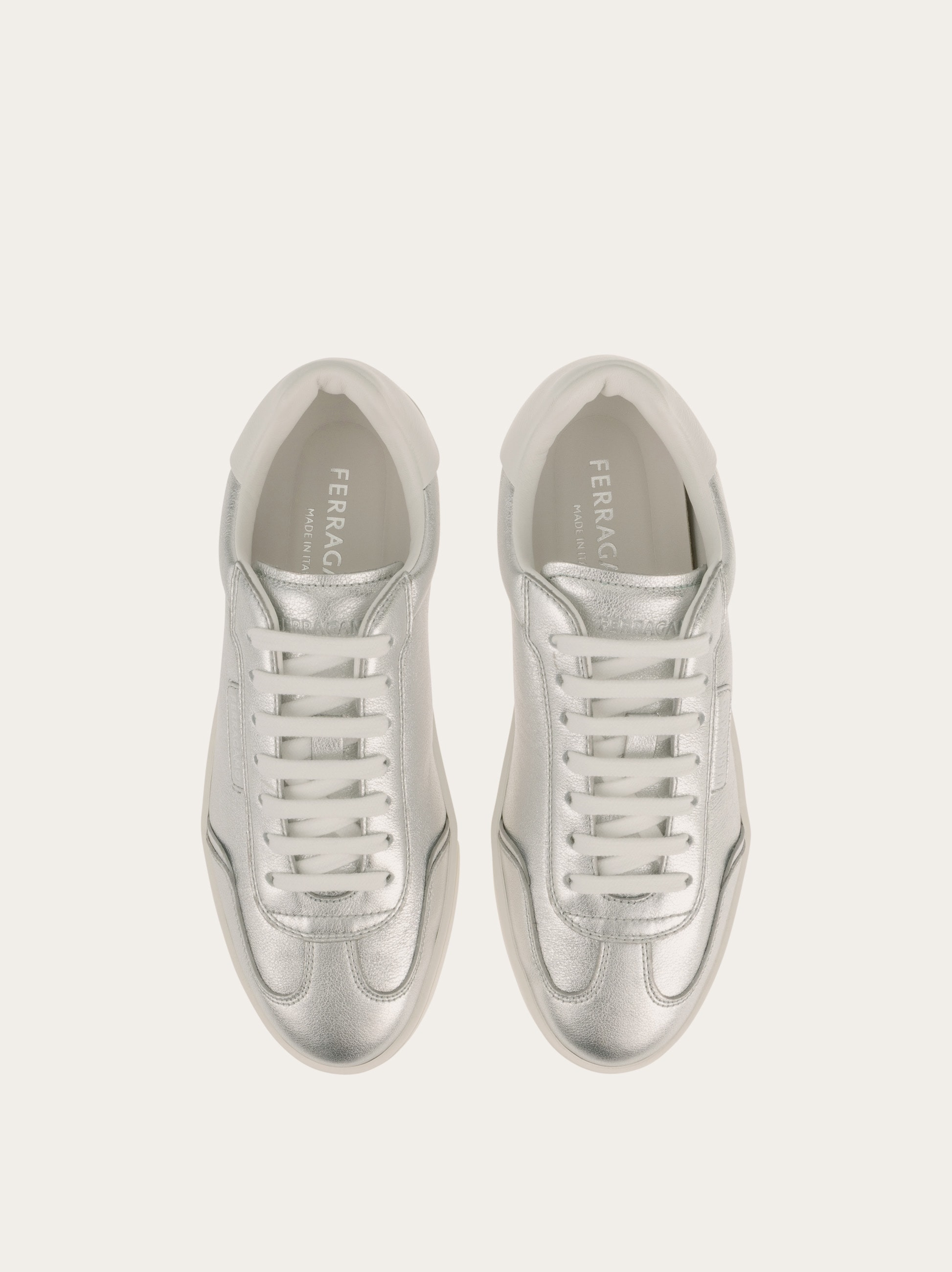 Low-top sneaker - 2