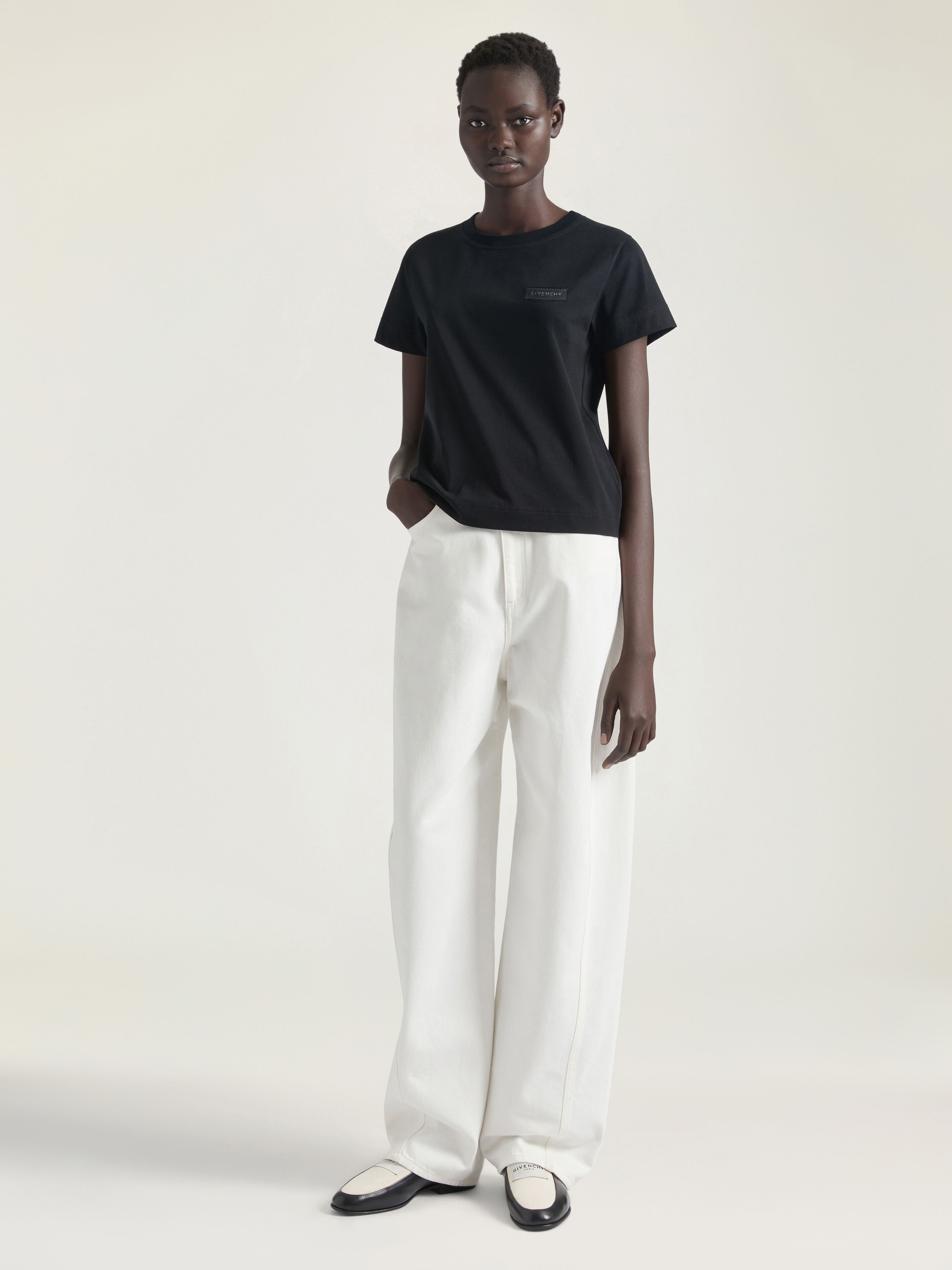 T-SHIRT IN COTTON WITH GIVENCHY PATCH - 2