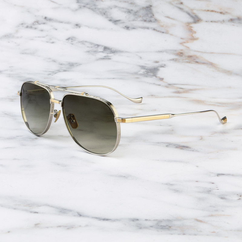 CUTLER AND GROSS SLOANE 1423 AVIATOR SUNGLASSES outlook