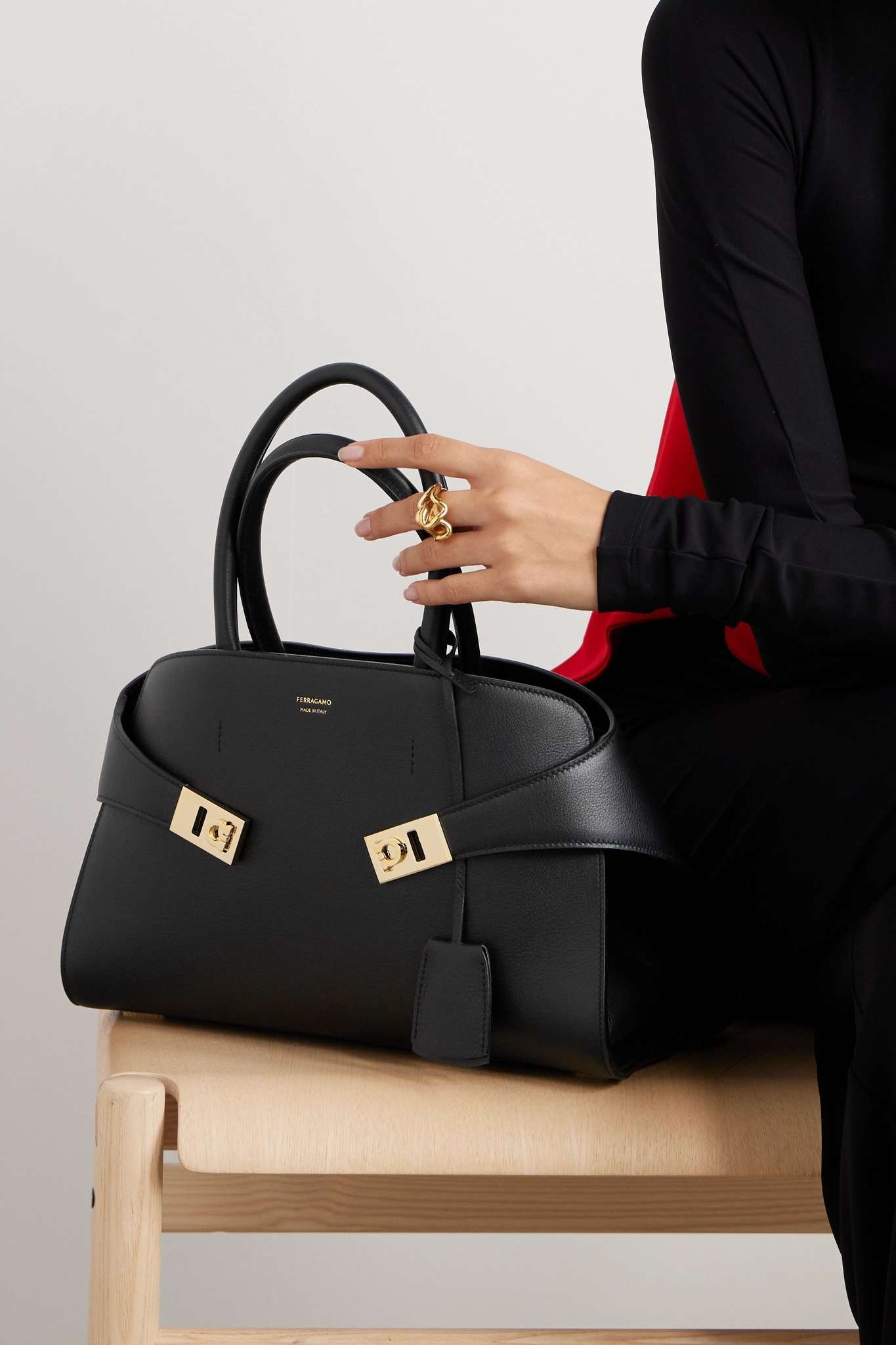 FERRAGAMO Hug small leather shoulder bag | REVERSIBLE