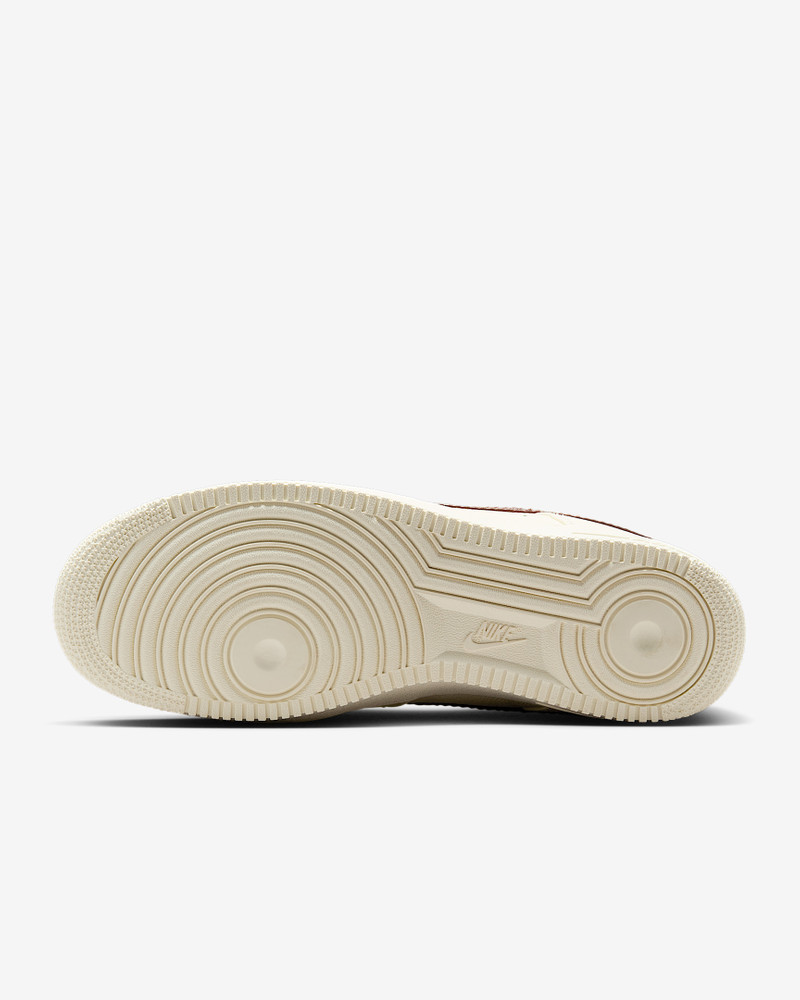 Nike Nike Air Force 1 '07 Men's Shoes outlook