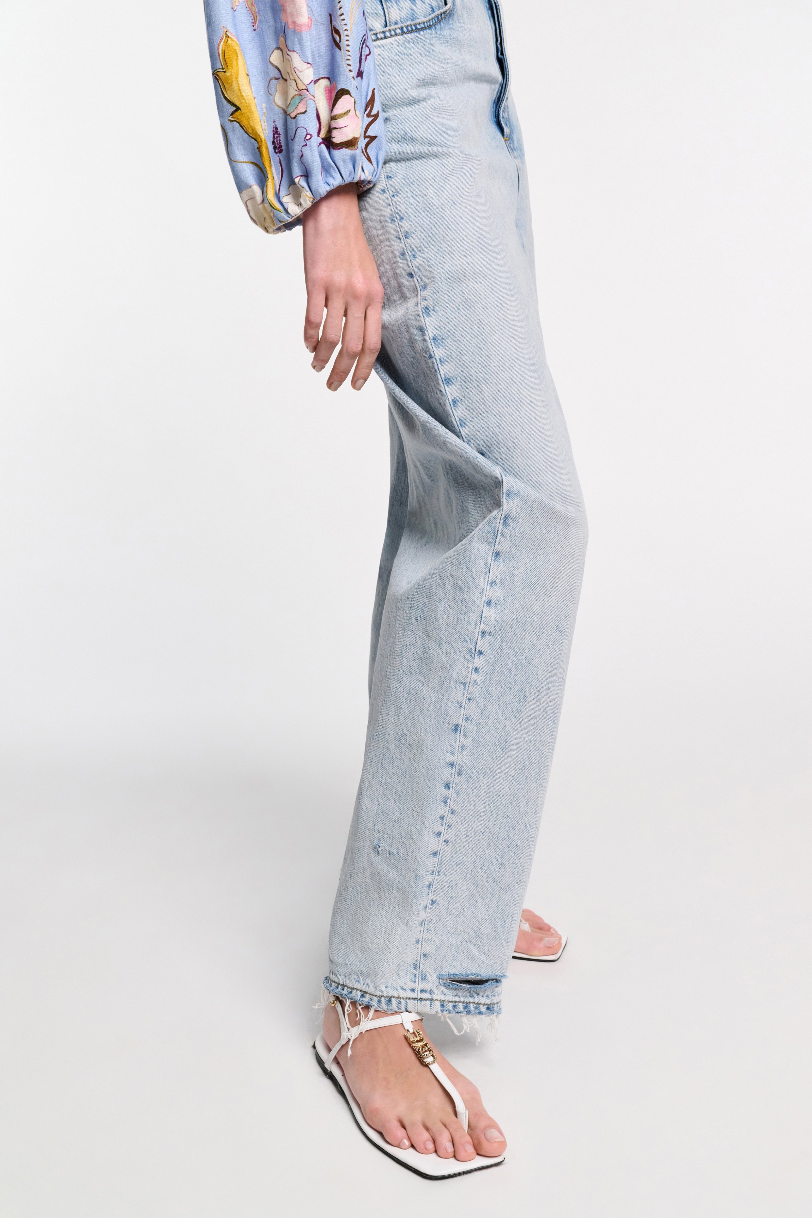 EVERYDAY ELEGANCE toe post sandal - 3