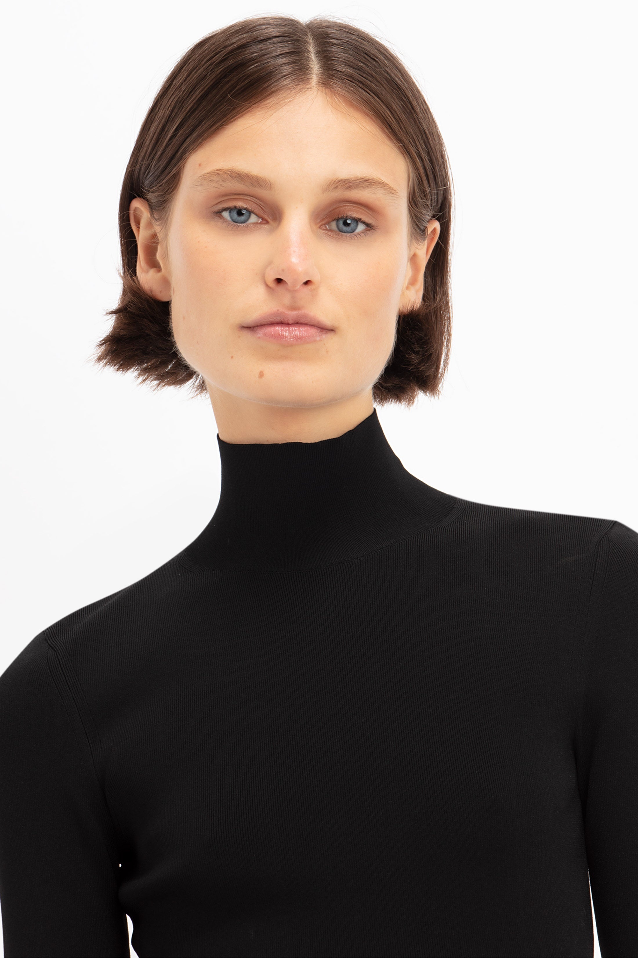 Polo Neck Knitted Top In Black - 6