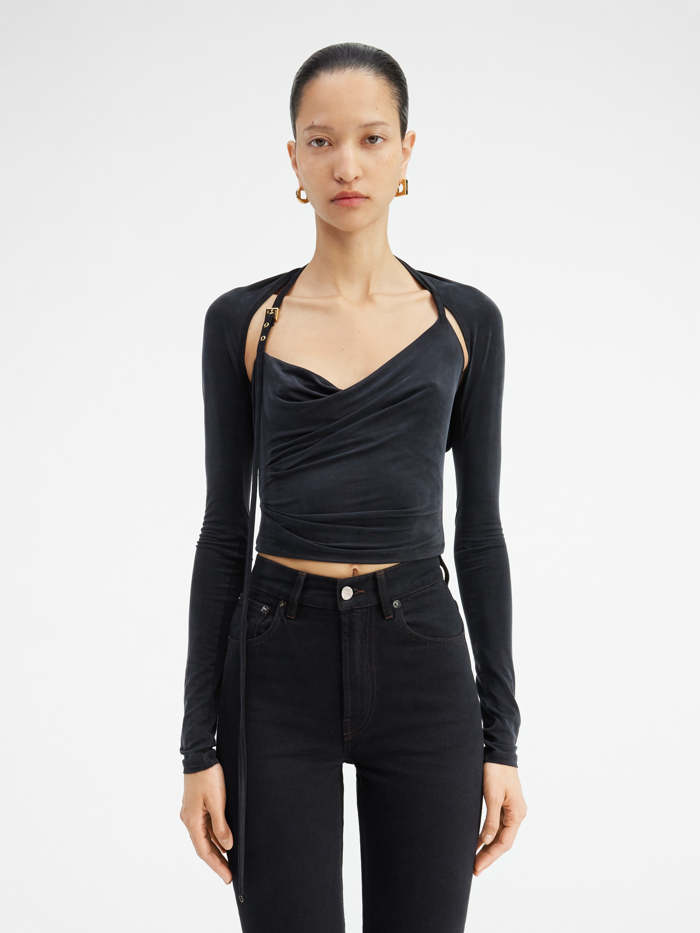 Tシャツ・カットソー JACQUEMUS Le Haut Peplo Le Haut Peplo cropped top in black - Jacquemus | Mytheresa