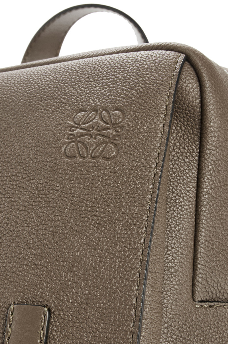 Military Backpack in soft grained calfskin 6