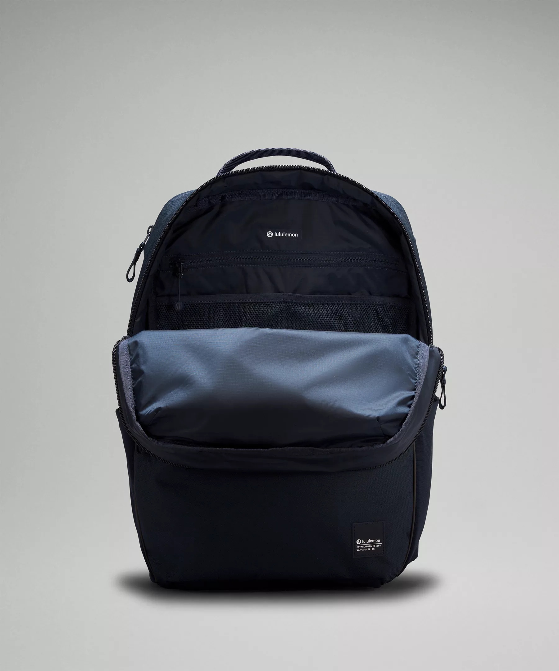 Double-Zip Backpack 22L - 5