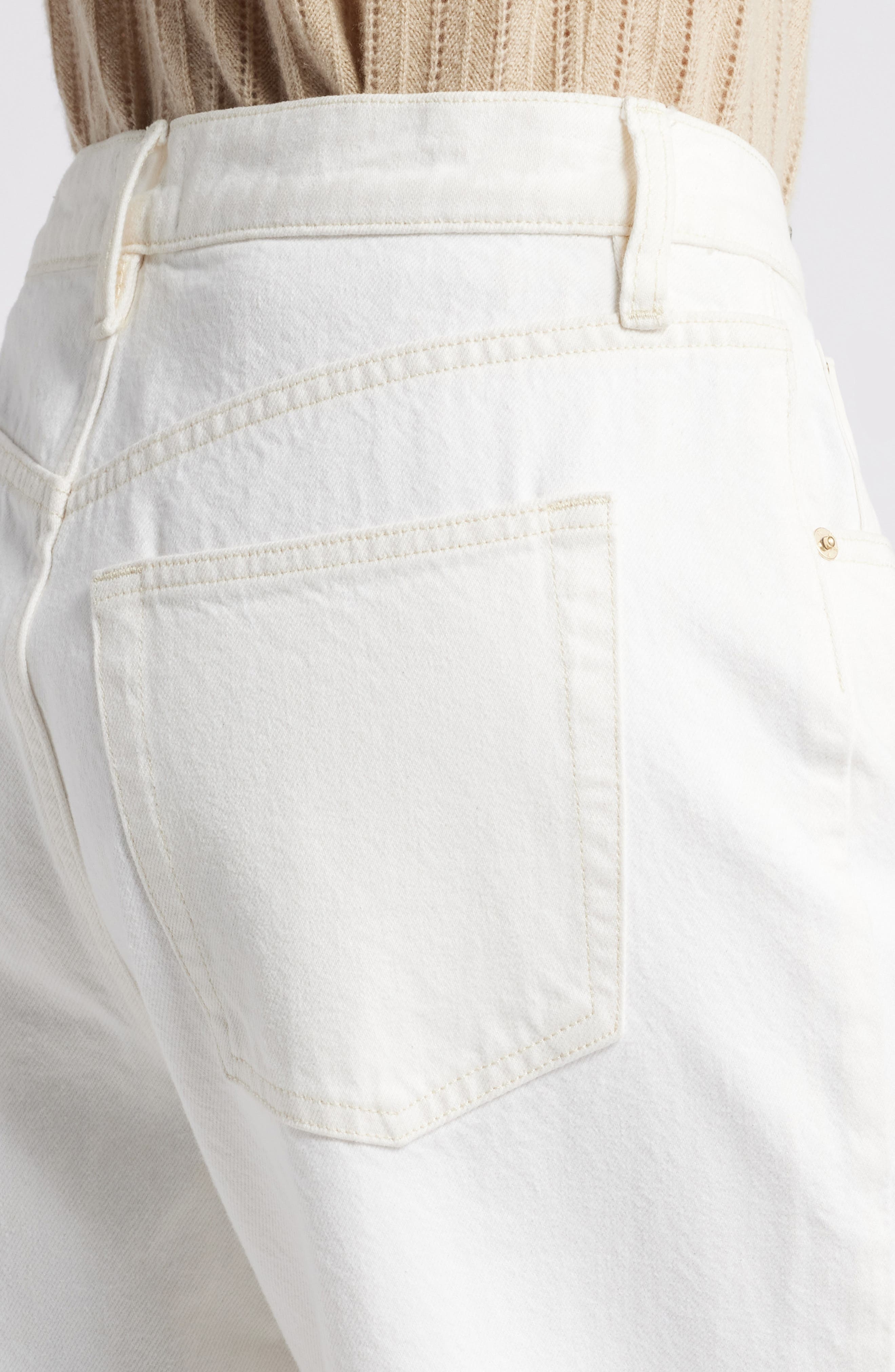 FRAME Low Slung Barrel Jeans in Au Natural Clean at Nordstrom - 4