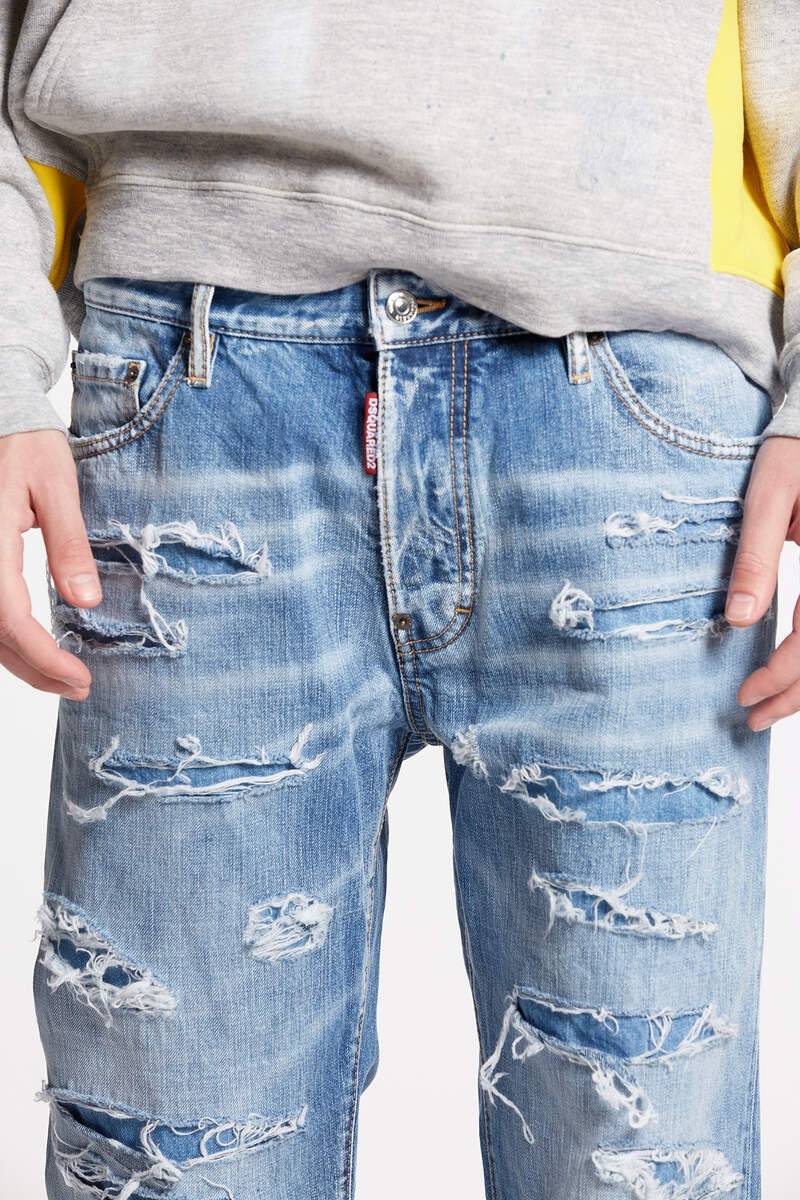 LIGHT SUPER RIPPED WASH ROADIE JEANS 3