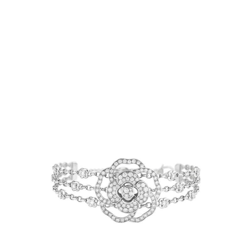 Camélia Bloom supple cuff 1