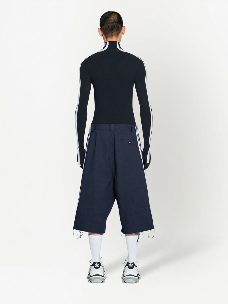 x Adidas cropped trousers 4
