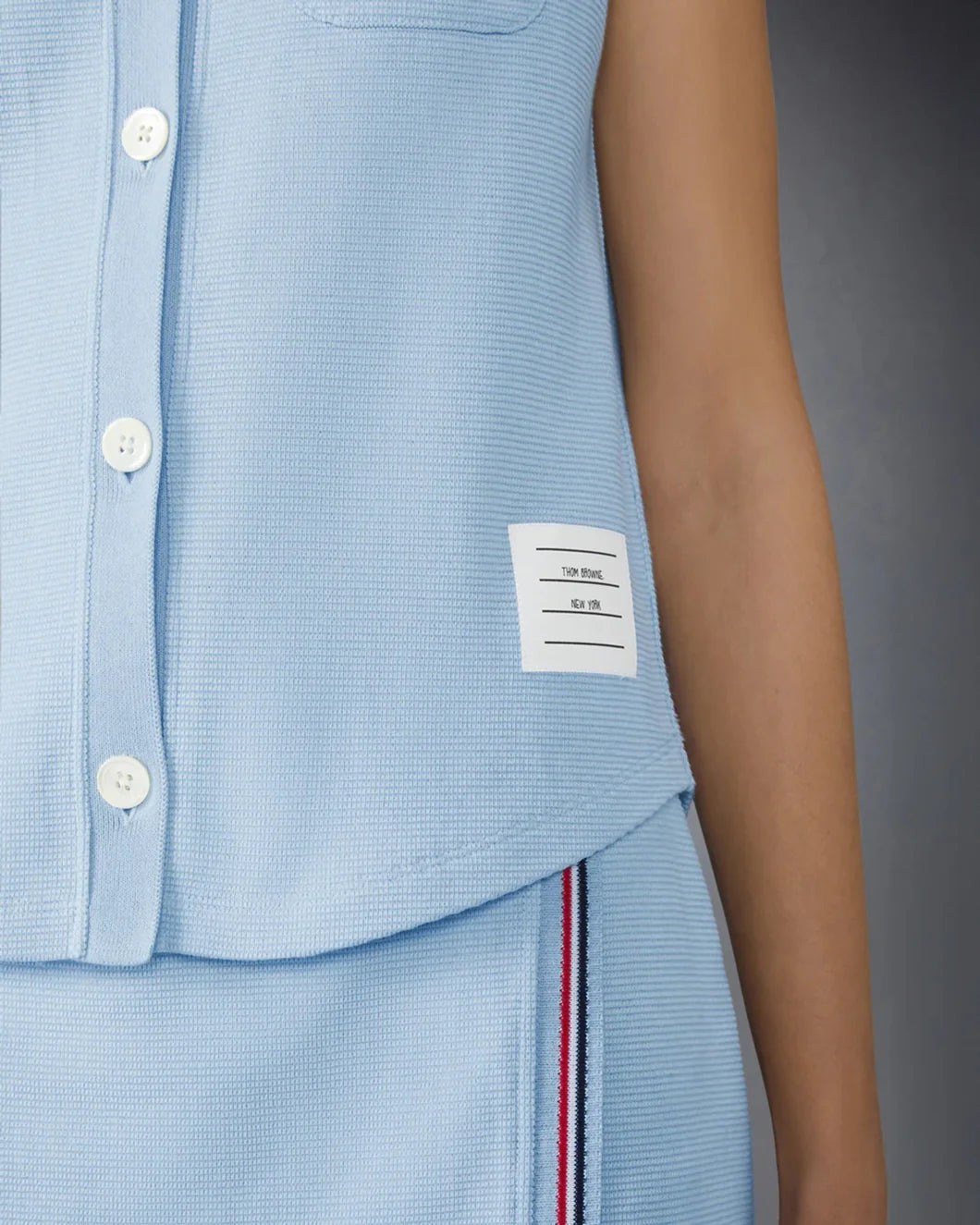 COTTON WAFFLE SLEEVELESS BUTTON SHIRT - 4